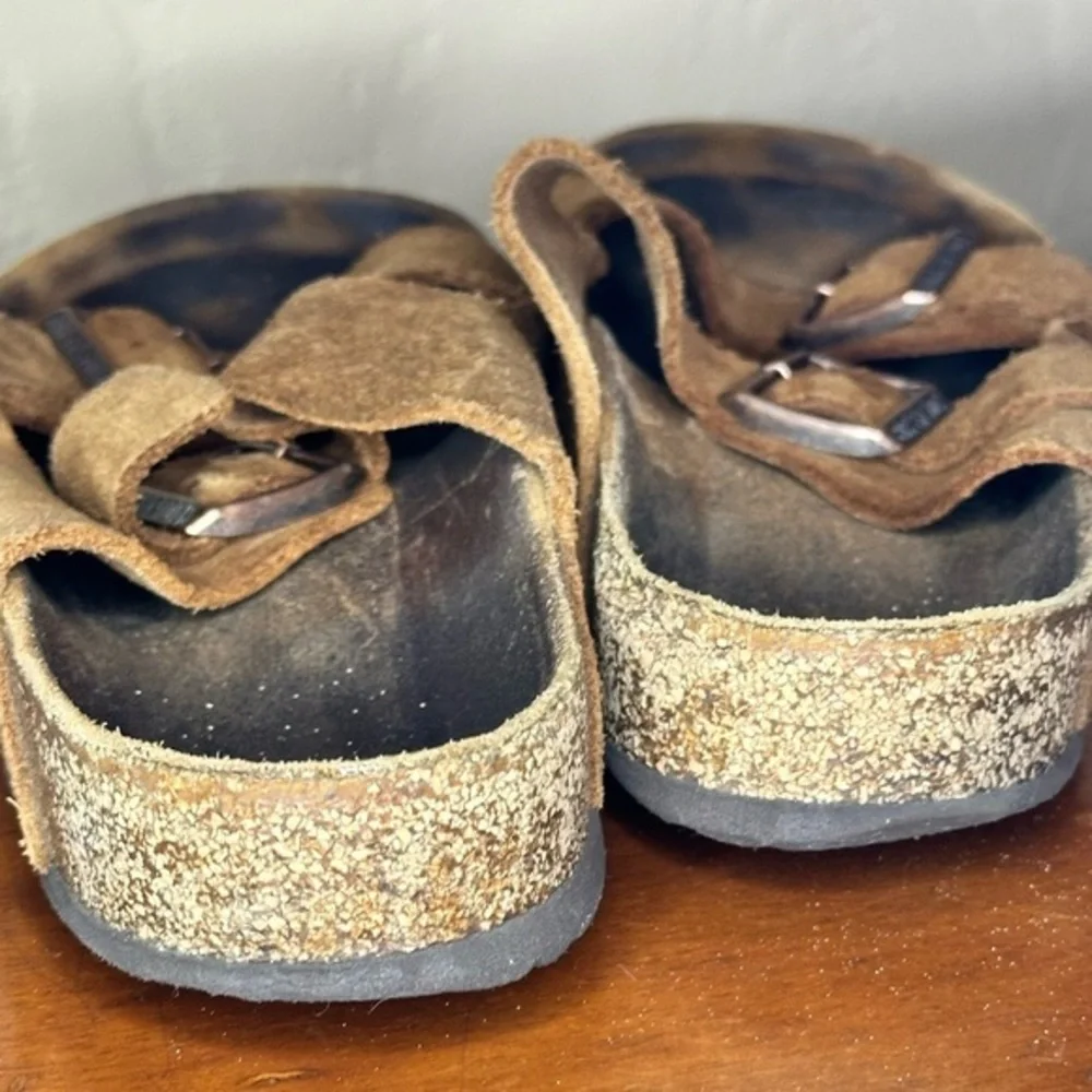The Steve Jobs Birkenstocks‎